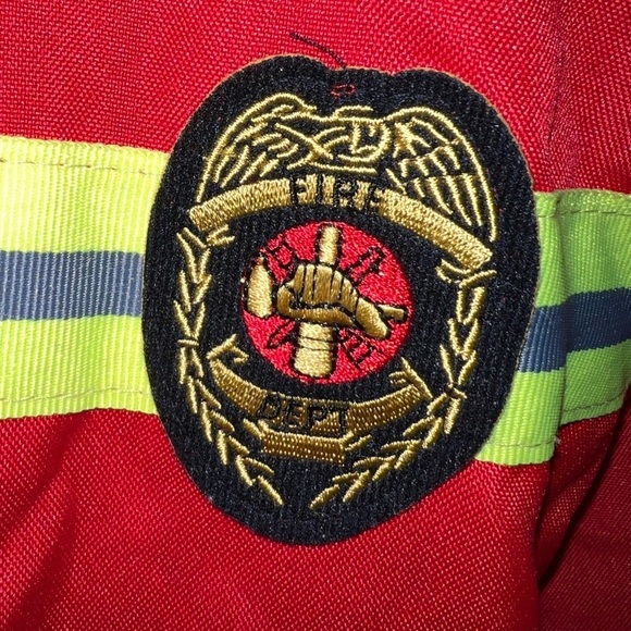 For Halloween costume or “ Dress Up” kid’s lightweight 🔥 fire persons jacket - Picture 2 of 4